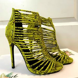 Brand new Steve Madden heels